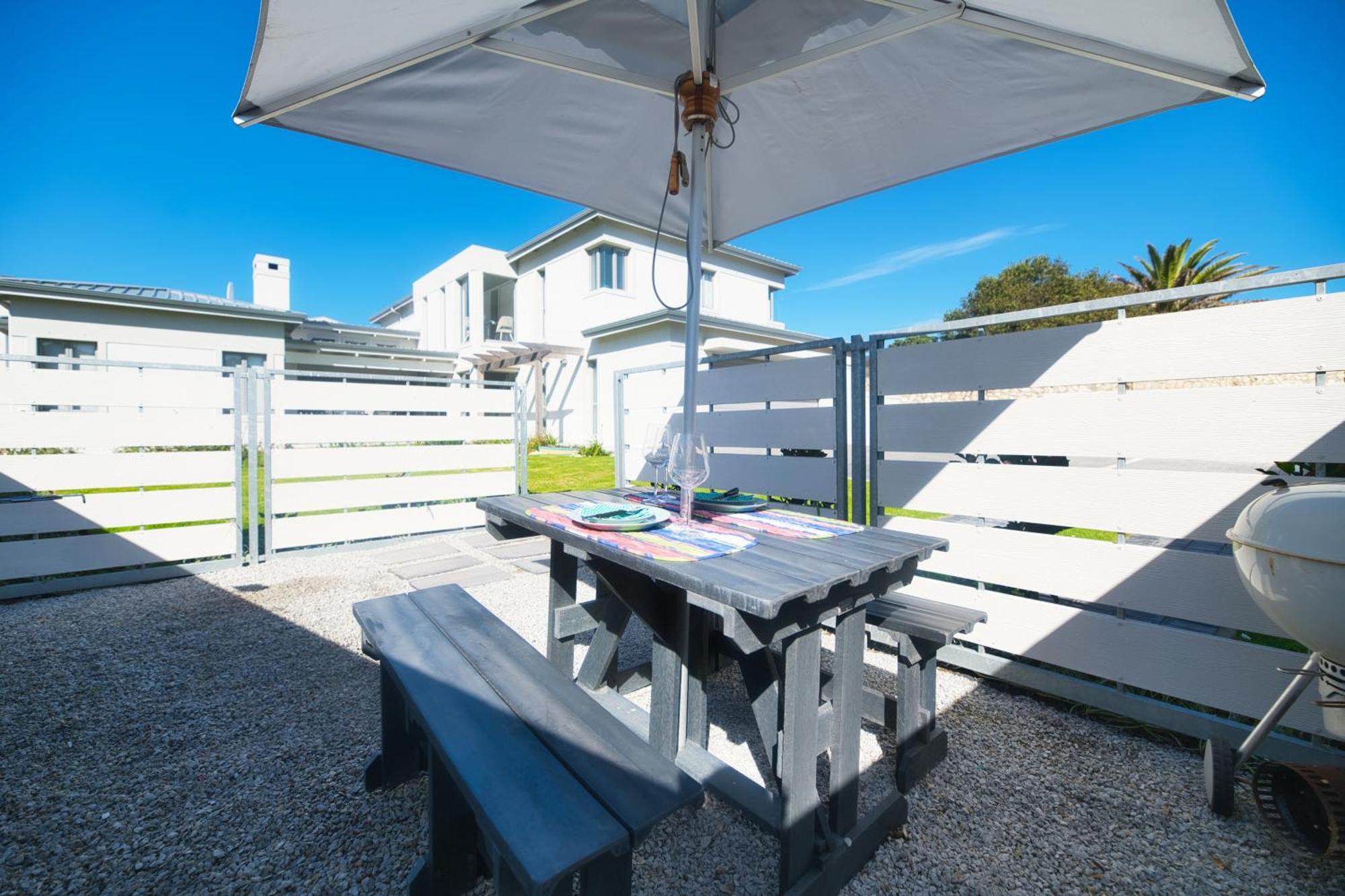 Cliff Haven Hotel Struisbaai Eksteriør billede